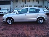 Gebraucht Opel Astra Edition 116 PS (85 kW) 2008 Silber Limousine
