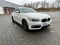 gebraucht BMW 116 i Sport Line 8-fach bereift, TÜV, Reifen neu