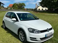 Gebraucht VW Golf VII 110 PS (80 kW) 2014 Weiß Kleinwagen