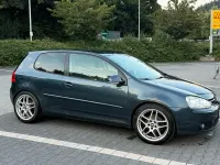 Gebraucht VW Golf V 130 PS (95 kW) 2006 Blau Kleinwagen
