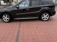 Gebraucht Mercedes ML280 190 PS (139 kW) 2007 Schwarz SUV