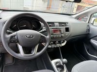 Gebraucht Kia Rio DREAM-TEAM Edition 86 PS (63 kW) 2013 Weiß Kleinwagen