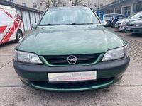 Gebraucht Opel Vectra 101 PS (74 kW) 1997 Grün Kombi
