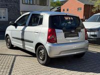 Używany Kia Picanto Attract 65 KM (47 kW) 2009 Srebrny Hatchback