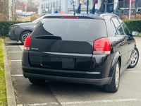 Gebraucht Opel Signum 175 PS (128 kW) 2004 Schwarz Kleinwagen