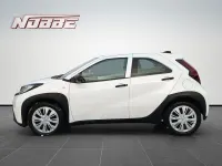 Gebraucht Toyota Aygo X Basis 72 PS (52 kW) 2023 Weiß SUV