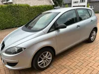Gebraucht Seat Altea Reference 102 PS (75 kW) 2008 Silber Van / Kleinbus
