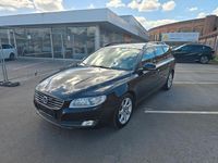 Gebraucht Volvo V70 136 PS (100 kW) 2014 Schwarz Kombi