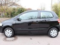 Gebraucht VW Fox Basis 54 PS (39 kW) 2006 Schwarz Kleinwagen