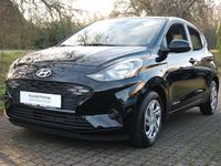 Gebraucht Hyundai i10 Select 63 PS (46 kW) 2025 Schwarz Kleinwagen