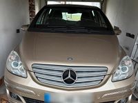 Gebraucht Mercedes 170 116 PS (85 kW) 2008 Gold Limousine