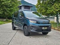 Neu Peugeot Partner 131 PS (96 kW) 2025 Grün Van / Kleinbus