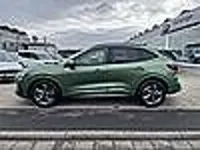 Neu Ford Kuga ST-Line 185 PS (136 kW) 2026 Bursting green SUV