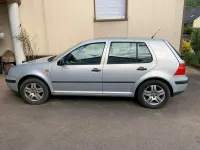 Gebraucht VW Golf III 75 PS (55 kW) 1999 Silber Kleinwagen