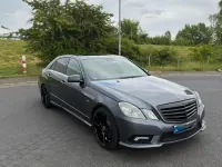 Gebraucht Mercedes E350 AMG line 300 PS (220 kW) 2012 Grau Limousine