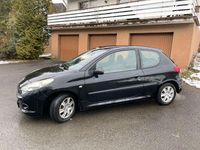 Gebraucht Peugeot 206+ Basis 75 PS (55 kW) 2009 Schwarz Kleinwagen