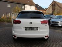 Gebraucht Citroën C4 Feel 131 PS (96 kW) 2018 Weiß Limousine