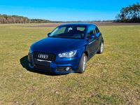Gebraucht Audi A1 Ambition 105 PS (77 kW) 2012 Blau Kleinwagen