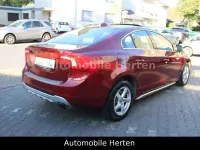 Gebraucht Volvo S60 Summum 203 PS (149 kW) 2010 Rot Limousine