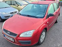 Gebraucht Ford Focus Titanium 101 PS (74 kW) 2006 Rot Kombi
