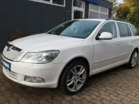 Używany Renault Modus 74 KM (54 kW) 2011 Biały Minivan