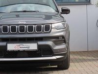 Second-hand Jeep Compass 150 CP (110 kW) 2021 Alb SUV
