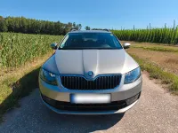 Gebraucht Skoda Octavia Ambition 140 PS (102 kW) 2014 Beige Kombi