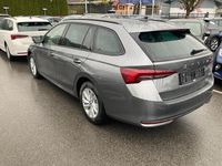Neu Skoda Octavia Selection 2026 Graphite grau metallic Kombi