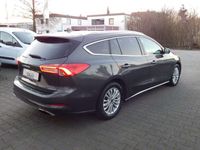 gebraucht Ford Focus Turnier 1.5 Vignale 1.Hd~LED~LEDER~NAVI~