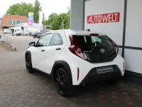 Gebraucht Toyota Aygo X Basis 72 PS (52 kW) 2023 Weiß SUV