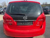 Gebraucht Opel Meriva Design Edition 101 PS (74 kW) 2011 Rot Van / Kleinbus