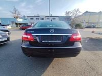 Gebraucht Mercedes E250 204 PS (150 kW) 2009 Braun Limousine