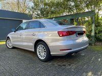 gebraucht Audi A3 1.6 TDI Limousine Ambiente Ausstattung