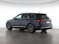 Gebraucht Audi SQ7 Ambiente 507 PS (372 kW) 2025 Waitomoblau metallic SUV