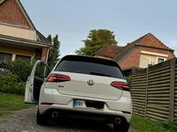 Gebraucht VW Golf VII GTI 245 PS (180 kW) 2019 Weiß Limousine