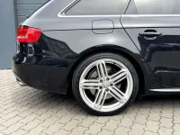 Gebraucht Audi S4 Sport 333 PS (244 kW) 2011 Phantomschwarz perleffekt Kombi