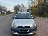 Gebraucht Toyota Yaris 68 PS (50 kW) 2002 Grau Kleinwagen