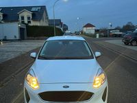 Gebraucht Ford Fiesta Cool & Connect 75 PS (55 kW) 2021 Weiß Kleinwagen