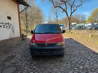 Gebraucht Toyota HiAce 103 PS (75 kW) 2005 Rot Van / Kleinbus