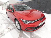 Gebraucht VW Golf VIII Style 150 PS (110 kW) 2022 Kingsred metallic 7159 (metallic) Limousine