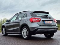 Gebraucht Mercedes GLA200 156 PS (114 kW) 2017 Grau SUV