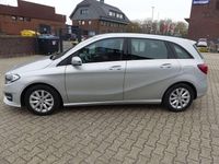 Gebraucht Mercedes B180 122 PS (89 kW) 2016 Polarsilber  metalliclack Van / Kleinbus