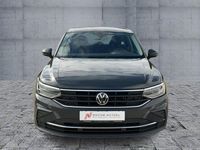 Gebraucht VW Tiguan 150 PS (110 kW) 2022 Uranograu SUV