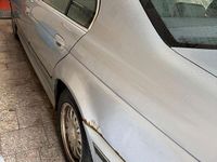 Gebraucht BMW 528 193 PS (141 kW) 1996 Silber Limousine