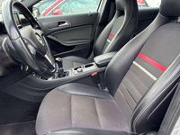 Gebraucht Mercedes A180 Style 122 PS (89 kW) 2014 Silber Limousine