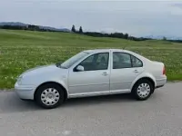 Gebraucht VW Bora Basis 101 PS (74 kW) 1999 Silber Limousine