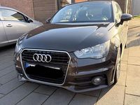 Gebraucht Audi A1 Design 105 PS (77 kW) 2010 Braun Kleinwagen