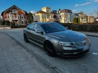Gebraucht VW Phaeton 239 PS (175 kW) 2014 Gold Limousine