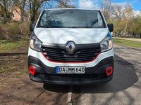 Gebraucht Renault Trafic 120 PS (88 kW) 2018 Weiß Van / Kleinbus