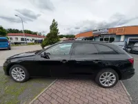 Gebraucht Audi A4 150 PS (110 kW) 2022 Mythosschwarz metallic Kombi